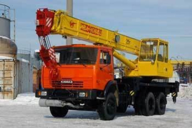 Услуги спецтехники - автокрана 50 тонн КС 45717 КС64714