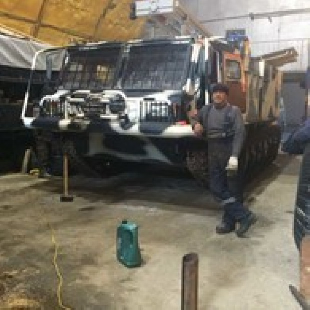 Аренда экскаватора с телескопической стрелой УДС-114а